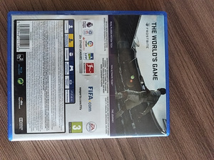 Fifa 18 (2 foto / 3)