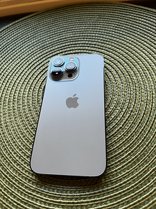 iPhone 13 Pro 256 gb Sierra Blue (1 foto / 8)