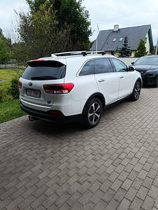 Kia sorento (5 фото из 5)
