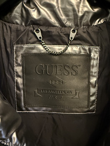 GUESS talvejope (8 foto / 10)