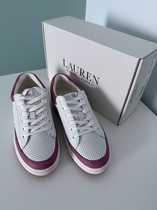 Ralph Lauren HAILEY VI PERFORATED LEATHER SNEAKERS (3 foto / 5)
