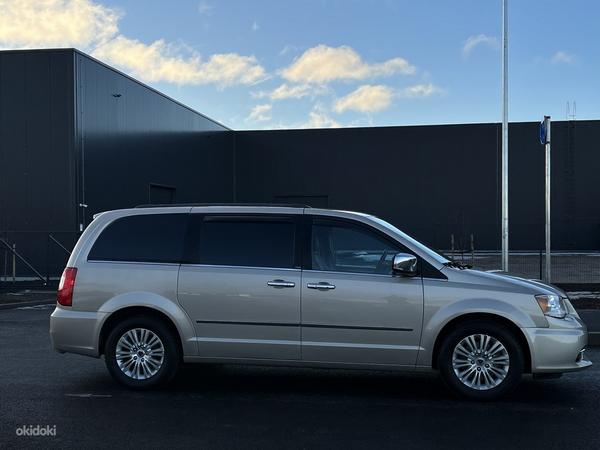 Lancia Grand Voyager PLATINUM LIMITED EDITION STOW&GO 2.8CRD (foto #4)