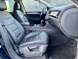 VW TOUAREG 3.0TDI 180KW 4Motion FACELIFT 165000 km (11 foto / 15)