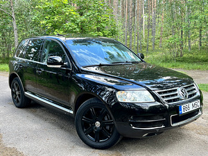 VW TOUAREG V10 5.0 BI-TURBO 4MOTION (3 фото из 15)