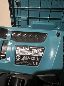 Перфоратор HR2630J Makita (4 фото из 4)