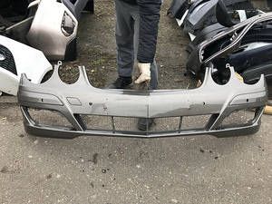 Mercedes mb w211 facelift esi ja tagastange sedaan (1 foto / 2)