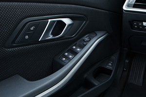 BMW 318 Sportline (5 foto / 14)