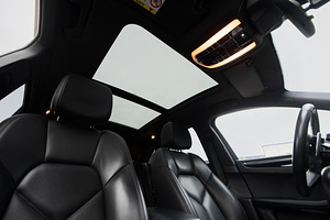 Porsche Macan S Dynamic Performance 3.0 V6 TWIN-TURBO (12 foto / 15)