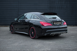 Mercedes-AMG CLA 45 PERFORMANCE (3 foto / 14)