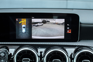 Mercedes-Benz A 180 Sport Executive (13 foto / 14)