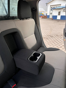 Mitsubishi L200 2.5 100kW (14 foto / 15)