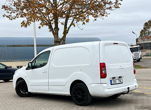 Peugeot Partner 1.6 66kW (5 foto / 15)