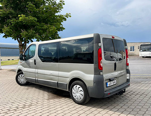 Opel Vivaro Long Passenger 2.0 84kW (3 foto / 15)