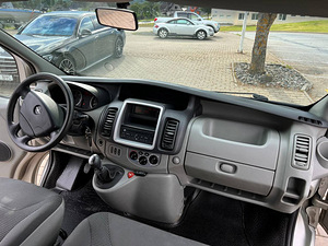 Opel Vivaro Long Passenger 2.0 84kW (10 foto / 15)