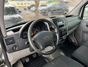 Mercedes-Benz Sprinter 2.1 120kW (9 foto / 15)