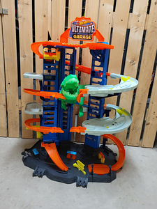Müüa Hot Wheels Ultimate Garage mängukomplekt (1 foto / 7)