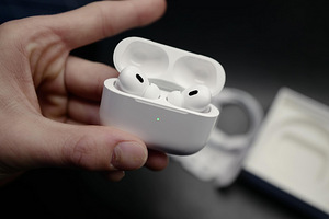 Airpods Pro Gen 2 (4 фото из 9)