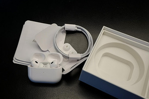 Airpods Pro Gen 2 (8 фото из 9)