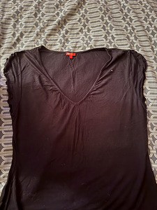 Women’s T-shirts (7 foto / 8)