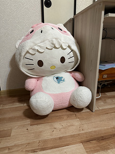 Pehme mänguasi Hello Kitty (3 foto / 3)