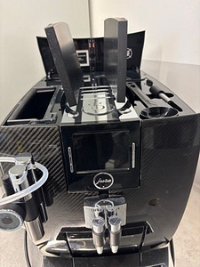 Jura J9 espressomasin (2 foto / 3)