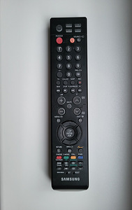 Samsung LE32R81B (3 foto / 6)