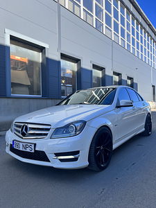 Mercedes-Benz C300 AMG 4-MATIC OM642 (6 foto / 7)