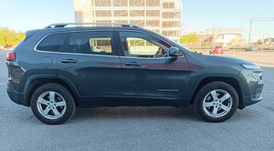 Jeep Cherokee Limited (5 foto / 14)