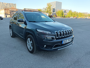 Jeep Cherokee Limited (6 foto / 14)