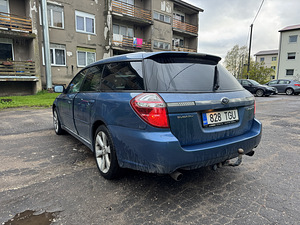 Subaru Legacy 3.0i 180kw SI-drive (2 foto / 7)