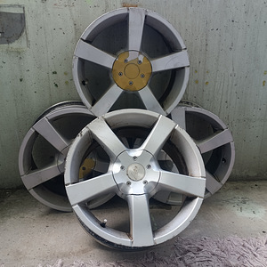 Продам диски R 17 (1 фото из 9)
