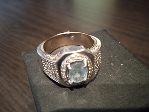 Ring (2 foto / 4)