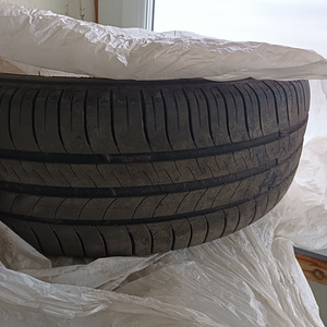 205 /60/R16 (4 foto / 4)