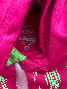 Спортивная кофта NIKE (2 фото из 2)