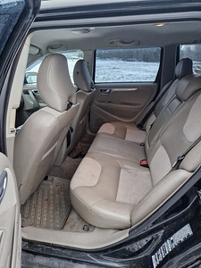Volvo XC70, 2005a, 120 kW diisel, automaat (9 foto / 15)