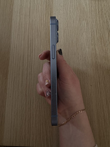 iPhone 14, 128 ГБ (4 фото из 6)