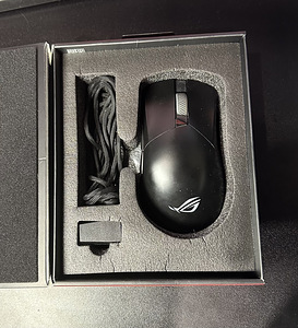 ASUS ROG Gladius III Wireless mänguhiir (3 foto / 4)