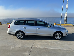 Volkswagen Passat B6 (5 foto / 15)