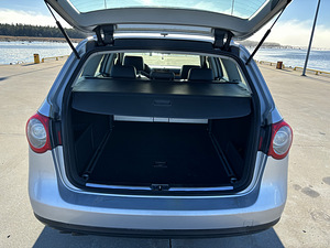 Volkswagen Passat B6 (14 foto / 15)