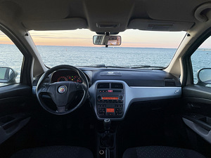 FIAT PUNTO ABARTH EDITION / ÜV 09.2024 (11 foto / 15)