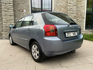 TOYOTA COROLLA / 1 OMANIK / AVARIIVABA / ÜV 07.25 (4 foto / 15)