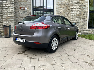RENAULT MEGANE / ÜV 12.2024 (4 foto / 15)