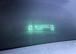 TOYOTA YARIS / BENSIIN 1.3 / ÜV 02.2025 (14 foto / 15)