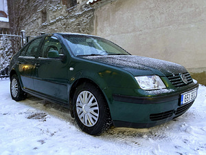 VOLKSWAGEN BORA / 1.9 DIISEL / ÜV 03.2025 (2 foto / 15)