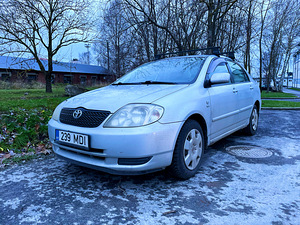 TOYOTA COROLLA / BENSIIN 1.4 / TÜV 12.2024 (1 foto / 15)