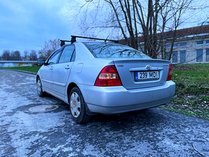 TOYOTA COROLLA / BENSIIN 1.4 / TÜV 12.2024 (4 foto / 15)