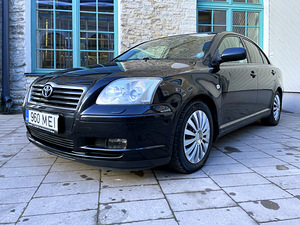TOYOTA AVENSIS / AUTOMAAT / ÜV 04.2025 (2 foto / 15)