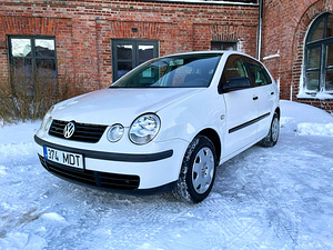 VOLKSWAGEN POLO / 1 OMANIK / ÜV 06.2025 (1 foto / 15)