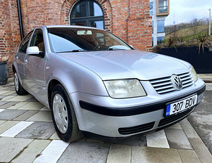 VOLKSWAGEN BORA / TÜV 03.2026 (2 foto / 15)