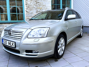 TOYOTA AVENSIS / AUTOMAAT / ÜV 05.2026 (2 foto / 15)